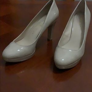Ladies Nine West shoes size 8